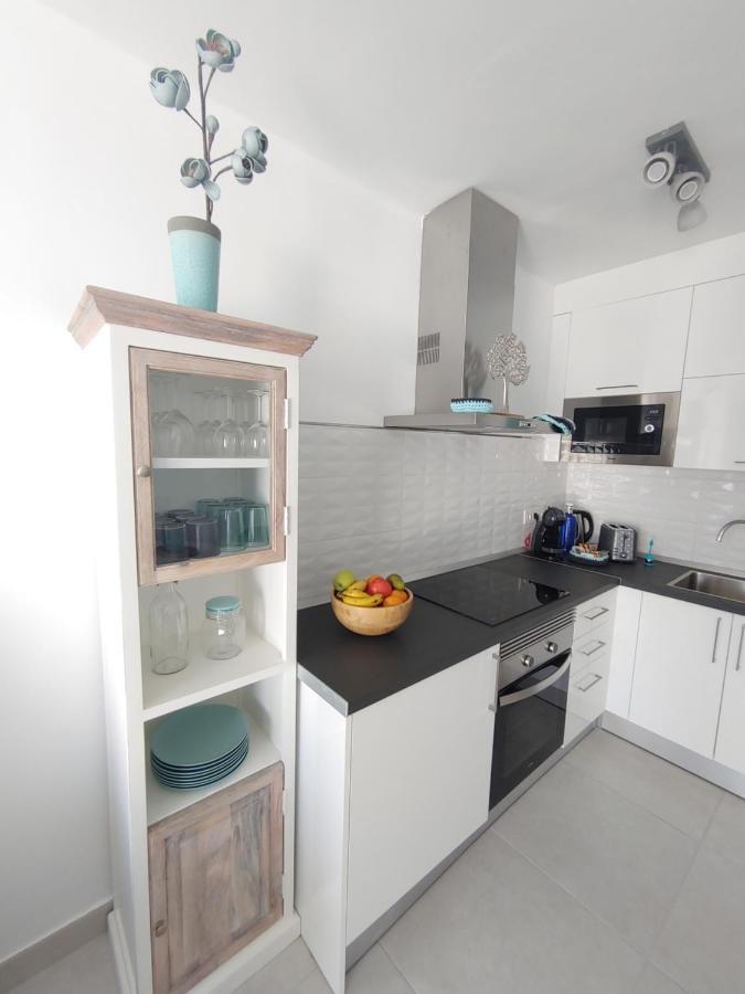 Apartment Namaste- Amazing Sea View & Infinity Pool - Good Wifi - Smart Tv-Residence Senator Costa Teguise Eksteriør billede