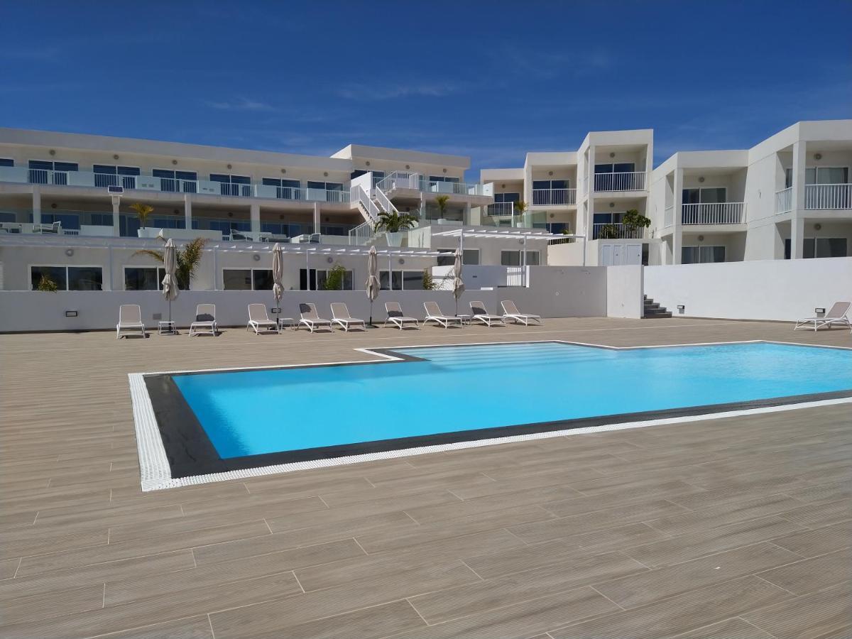 Apartment Namaste- Amazing Sea View & Infinity Pool - Good Wifi - Smart Tv-Residence Senator Costa Teguise Eksteriør billede